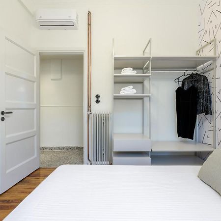 Your 4 Bdrm Dream House Acropolis View & Jacuzzi アテネ エクステリア 写真