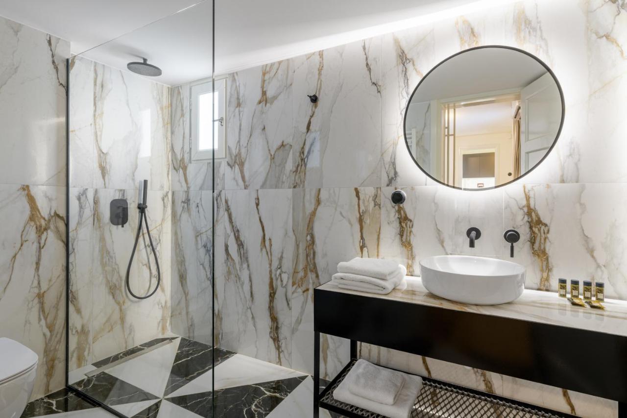 Your 4 Bdrm Dream House Acropolis View & Jacuzzi アテネ エクステリア 写真