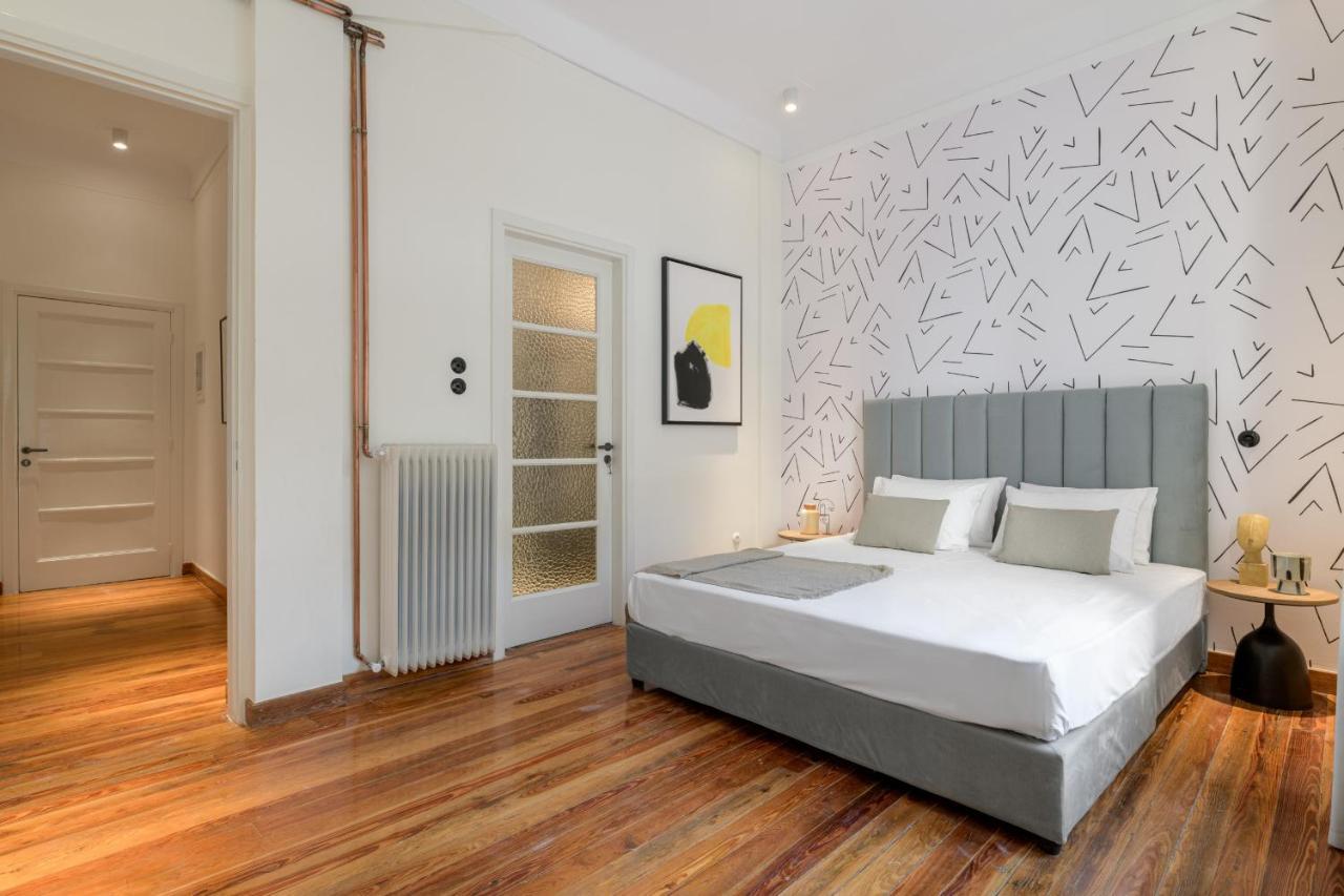 Your 4 Bdrm Dream House Acropolis View & Jacuzzi アテネ エクステリア 写真