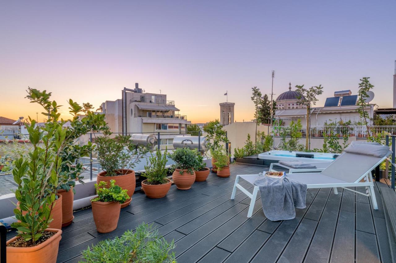 Your 4 Bdrm Dream House Acropolis View & Jacuzzi アテネ エクステリア 写真
